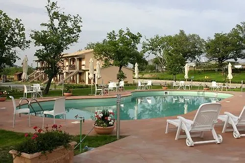 **** Aparthotel Villaggio Le Querce Sorano  Italy