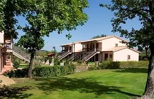 Aparthotel Villaggio Le Querce Sorano