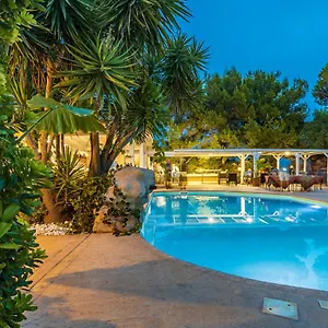 https://albergo-residenziale-menhirs.in-sardinia.net